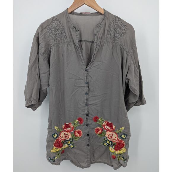 Johnny Was 100% Cotton Gray Embroidered Floral Button Front Tunic Top Size M - Picture 3 of 6